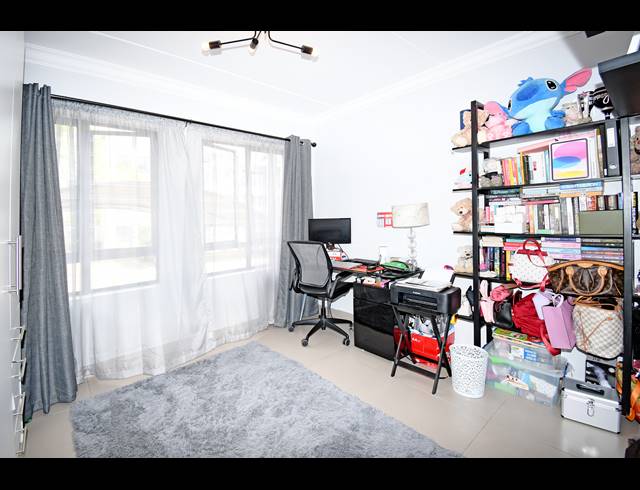 2 BEDROOM APARTMENT FOR SALE IN BROADACRES
